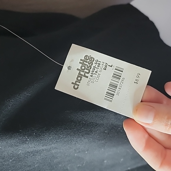 Charlotte Russe/Ambiance Apparel Black Crop Tee - Picture 2 of 5